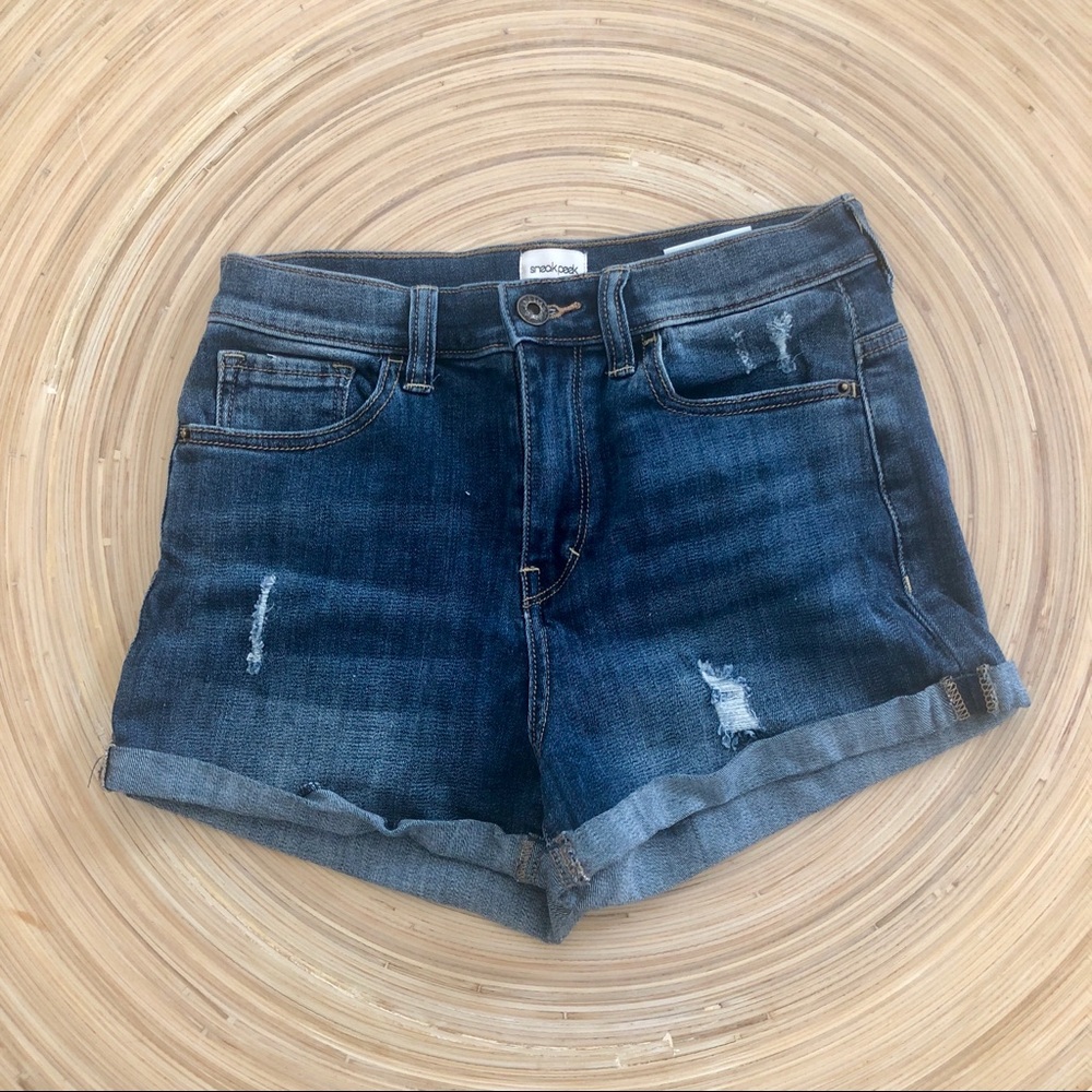 Fashion Nova High rise shorts